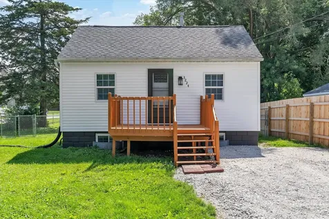 3224 40TH Street Moline IL 61265