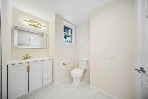 818 Bach Street Northbrook IL 60062