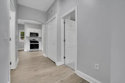 1428 Victoria Avenue North Chicago IL 60064