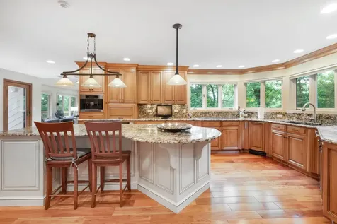 25546 Cayuga Trail Lake Barrington IL 60010