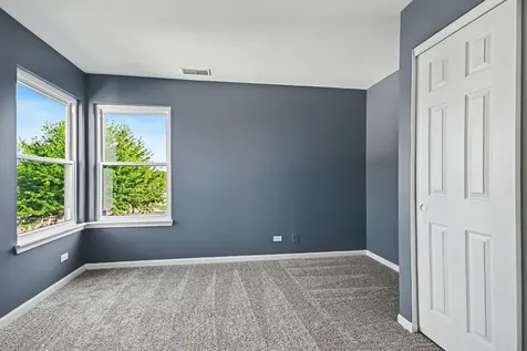 1057 Rosefield Lane Aurora IL 60504
