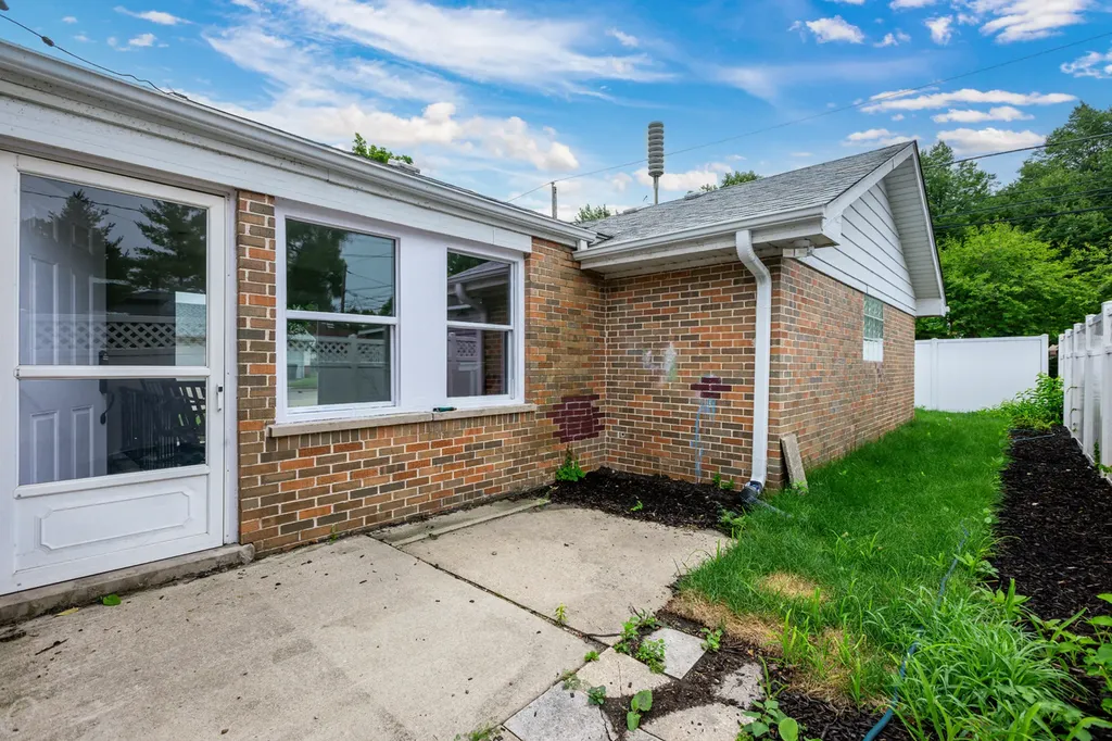 8500 Lawndale Avenue Skokie IL 60076