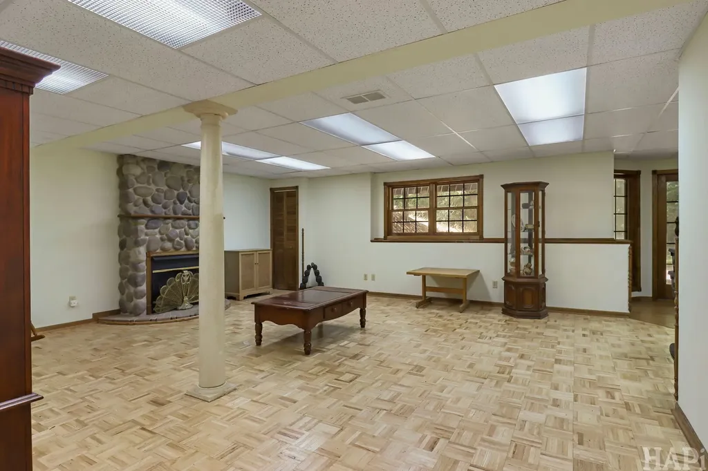 26268 West Springwell Avenue Antioch IL 60002