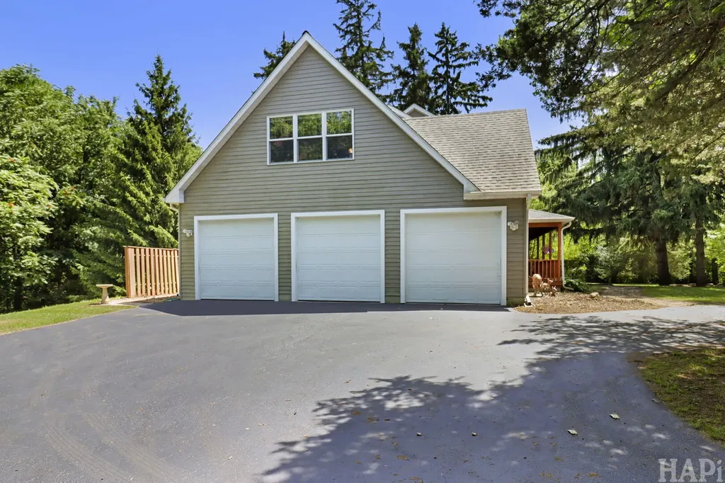 26268 West Springwell Avenue Antioch IL 60002