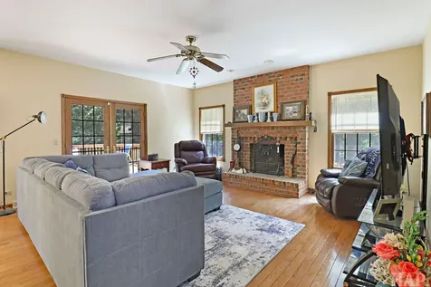 26268 West Springwell Avenue Antioch IL 60002