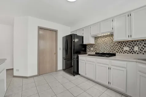 2164 Seaver Lane Hoffman Estates IL 60169