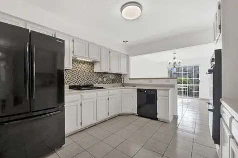 2164 Seaver Lane Hoffman Estates IL 60169