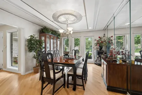 3639 Pebble Beach Road Northbrook IL 60062