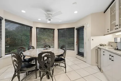 3639 Pebble Beach Road Northbrook IL 60062