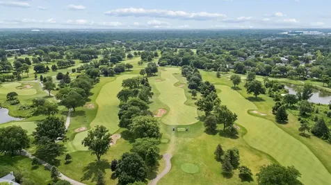 3639 Pebble Beach Road Northbrook IL 60062