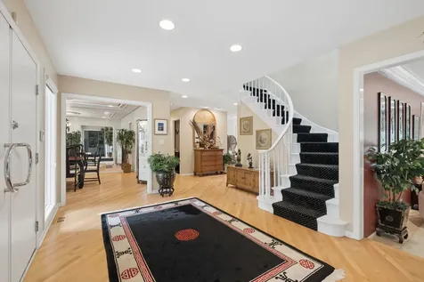 3639 Pebble Beach Road Northbrook IL 60062