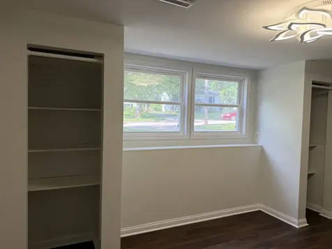 211 East Dresser Road Dekalb IL 60115