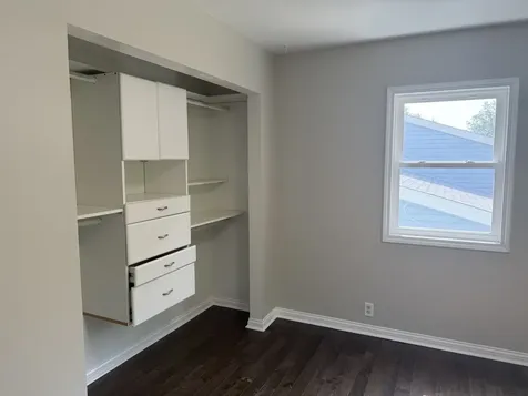 211 East Dresser Road Dekalb IL 60115