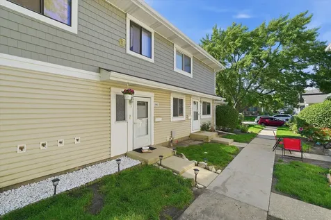 1437 Sutter Drive Hanover Park IL 60133