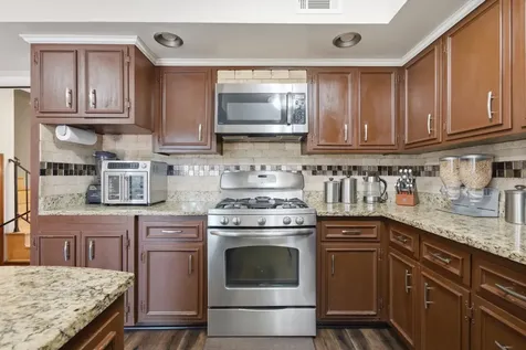 10603 Drummond Place Melrose Park IL 60164