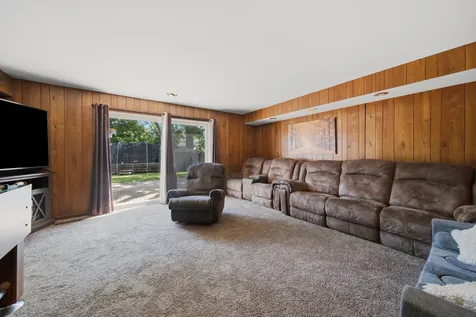 10603 Drummond Place Melrose Park IL 60164