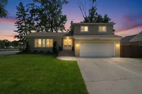 10603 Drummond Place Melrose Park IL 60164