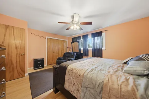 10603 Drummond Place Melrose Park IL 60164