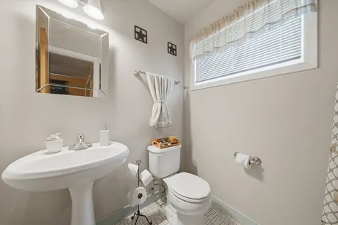 10603 Drummond Place Melrose Park IL 60164