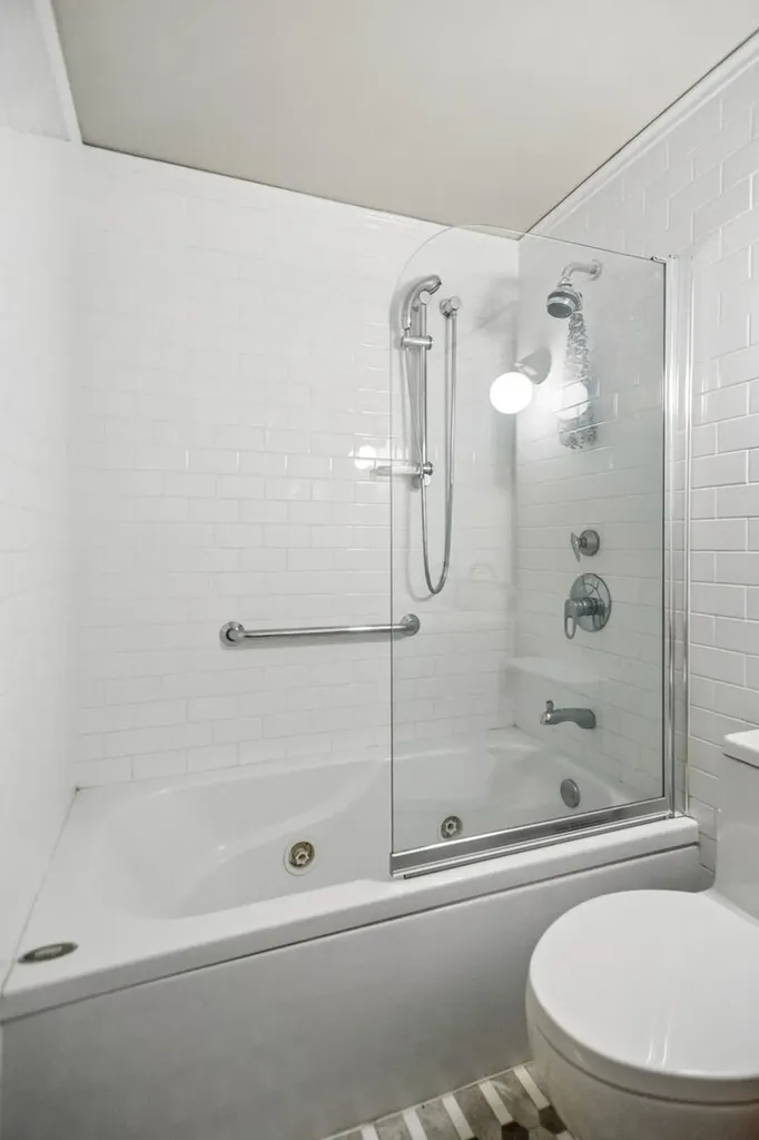 411 West Ontario Street Chicago IL 60654