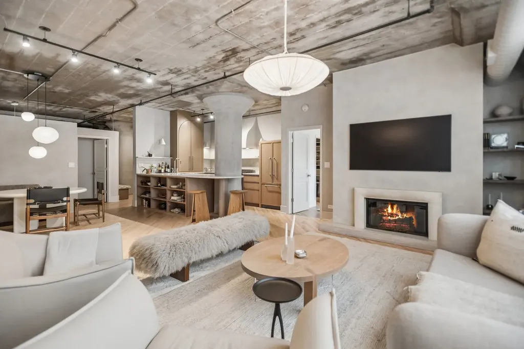 411 West Ontario Street Chicago IL 60654