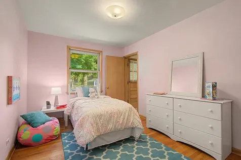 1112 South Maple Avenue Oak Park IL 60304