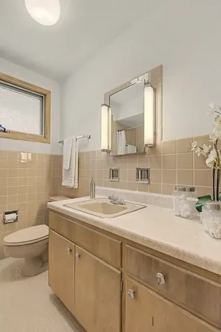 1112 South Maple Avenue Oak Park IL 60304