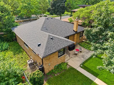1112 South Maple Avenue Oak Park IL 60304