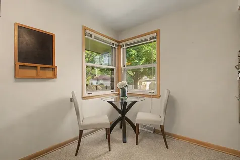 1112 South Maple Avenue Oak Park IL 60304