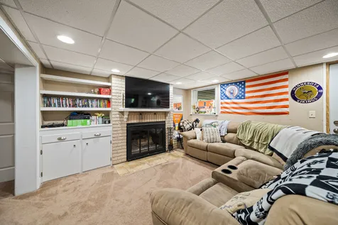 113 31ST Avenue Moline IL 61265