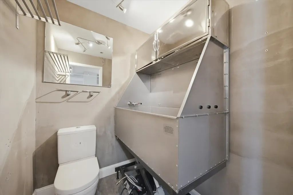 633 South Plymouth Court Chicago IL 60605