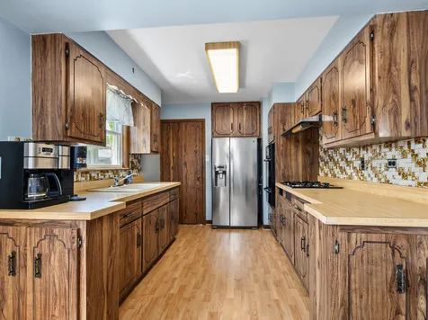 2844 West 100th Place Evergreen Park IL 60805
