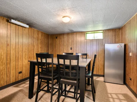 2844 West 100th Place Evergreen Park IL 60805