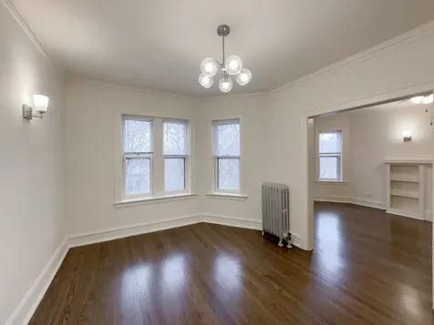 2633 West Ainslie Street Chicago IL 60625