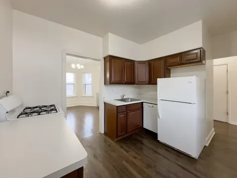 2633 West Ainslie Street Chicago IL 60625