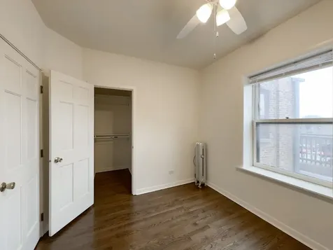 2633 West Ainslie Street Chicago IL 60625