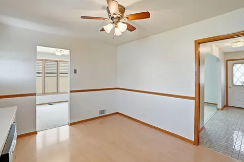 14804 Le Claire Avenue Midlothian IL 60445