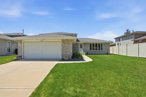 14804 Le Claire Avenue Midlothian IL 60445