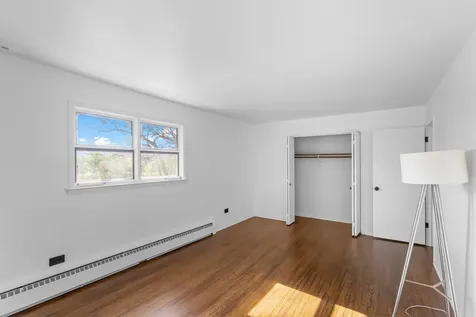 1619 Mar Drive Mchenry IL 60051