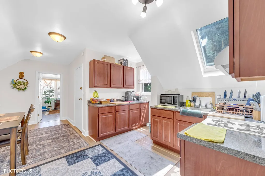 4141 North Mobile Avenue Chicago IL 60634