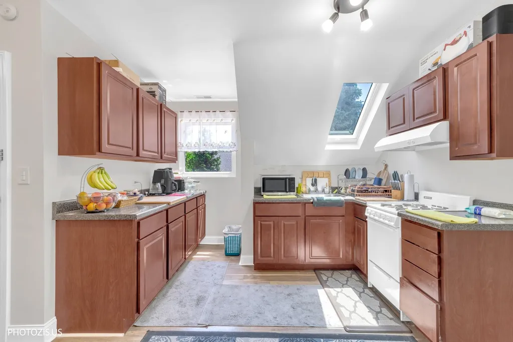 4141 North Mobile Avenue Chicago IL 60634