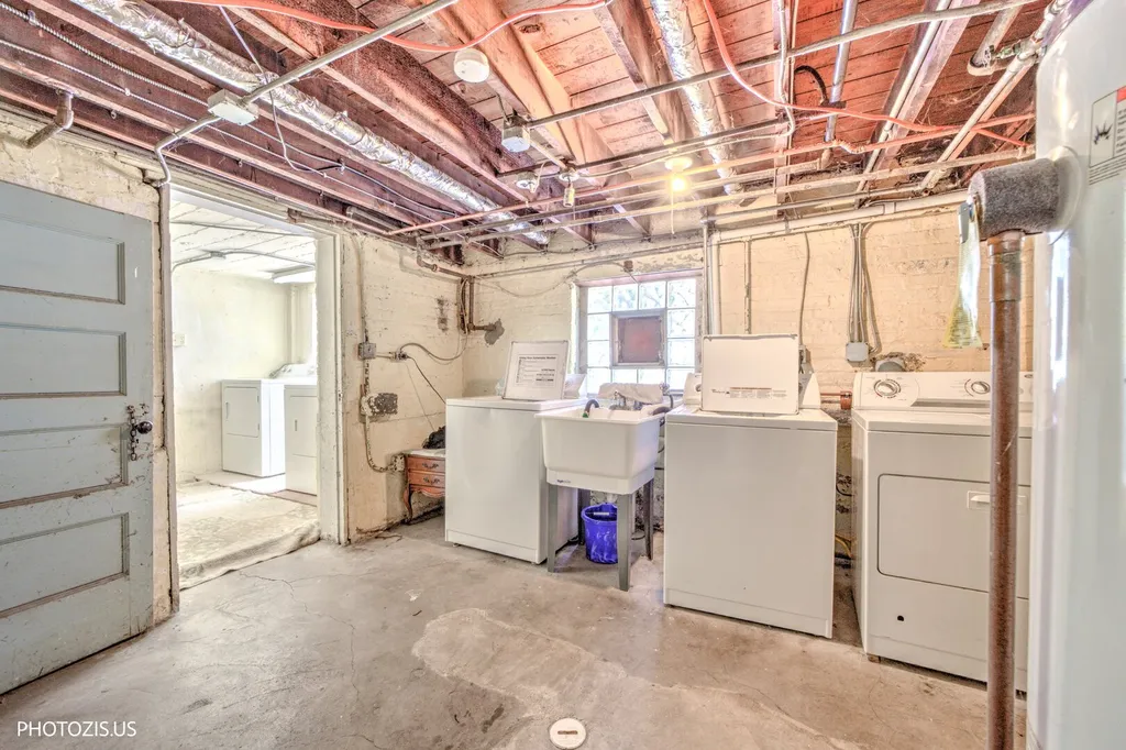 4141 North Mobile Avenue Chicago IL 60634