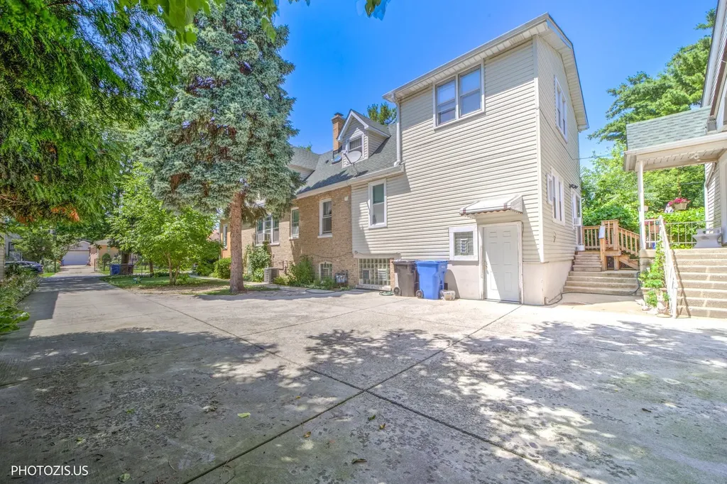 4141 North Mobile Avenue Chicago IL 60634