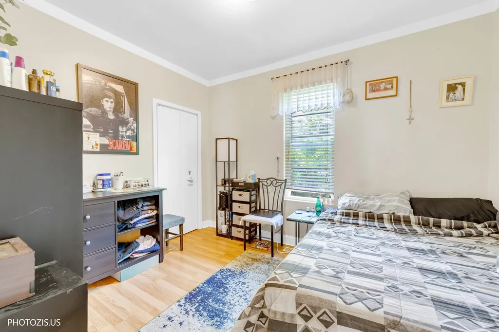 4141 North Mobile Avenue Chicago IL 60634