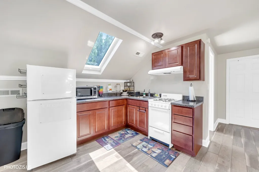 4141 North Mobile Avenue Chicago IL 60634