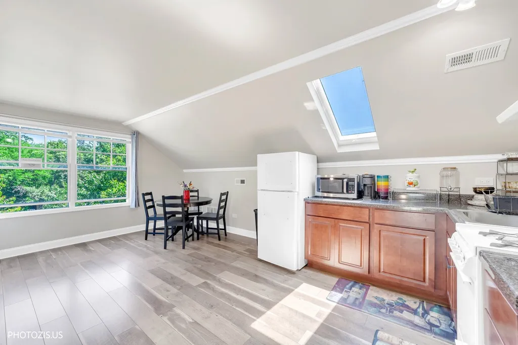 4141 North Mobile Avenue Chicago IL 60634