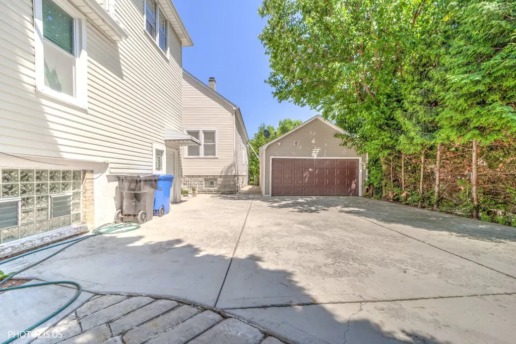 4141 North Mobile Avenue Chicago IL 60634