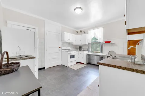 4141 North Mobile Avenue Chicago IL 60634