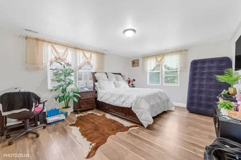 4141 North Mobile Avenue Chicago IL 60634