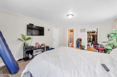 4141 North Mobile Avenue Chicago IL 60634